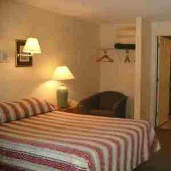 Oxen Yoke Motel North Conway Room photo