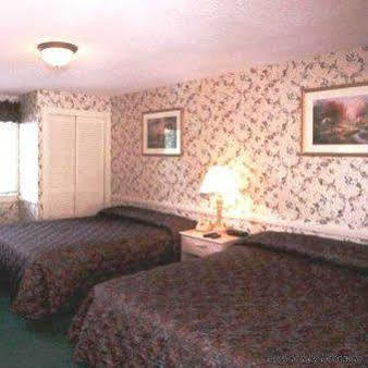 Oxen Yoke Motel North Conway Room photo